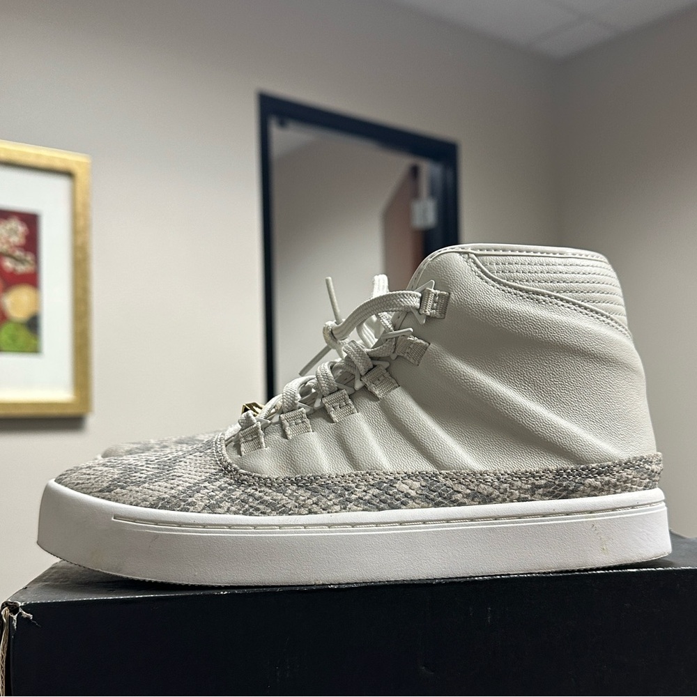 Jordan Women's Sneakers in Gray and White